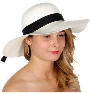 Premium handmade round Panama hat from Ecuador